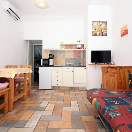 4 Bedroom In