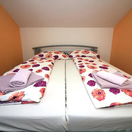 Guest house 4 Bedroom In 4*