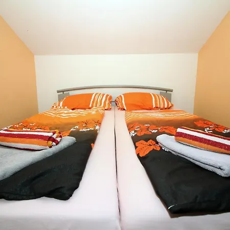 4 Bedroom In 게스트하우스 4*