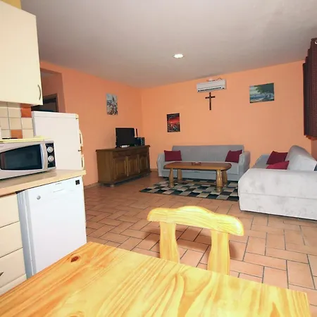 4 Bedroom In 게스트하우스