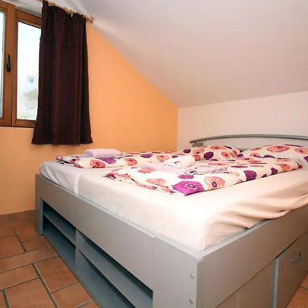 4 Bedroom In Tisno